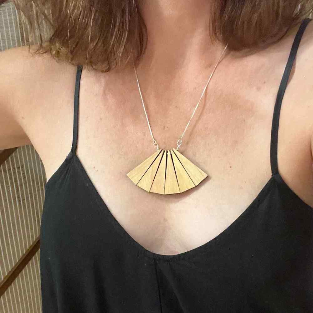Madera Wood Triangle Fan Necklace on Model
